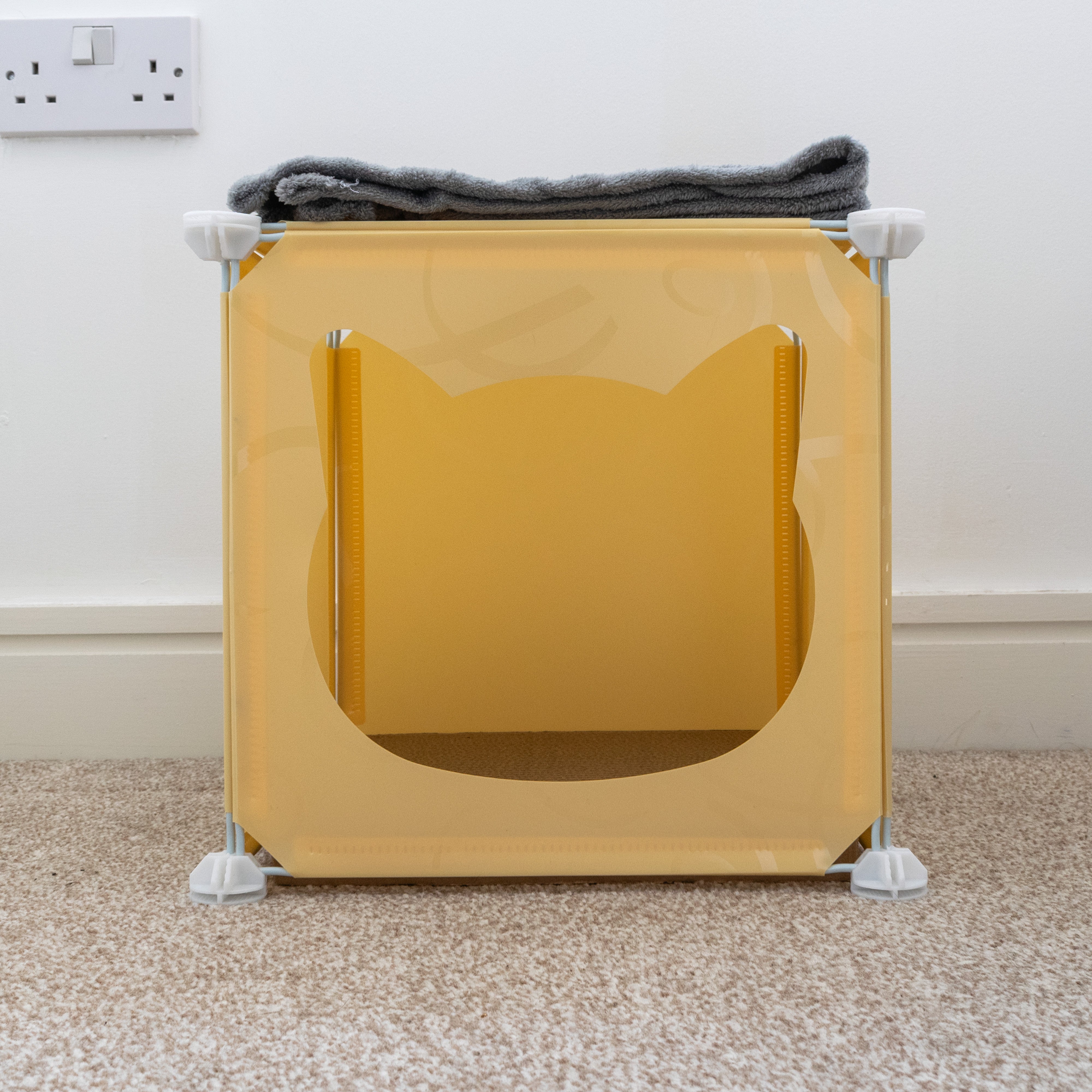 Kitty Cubby Cat Cube Play House MINI