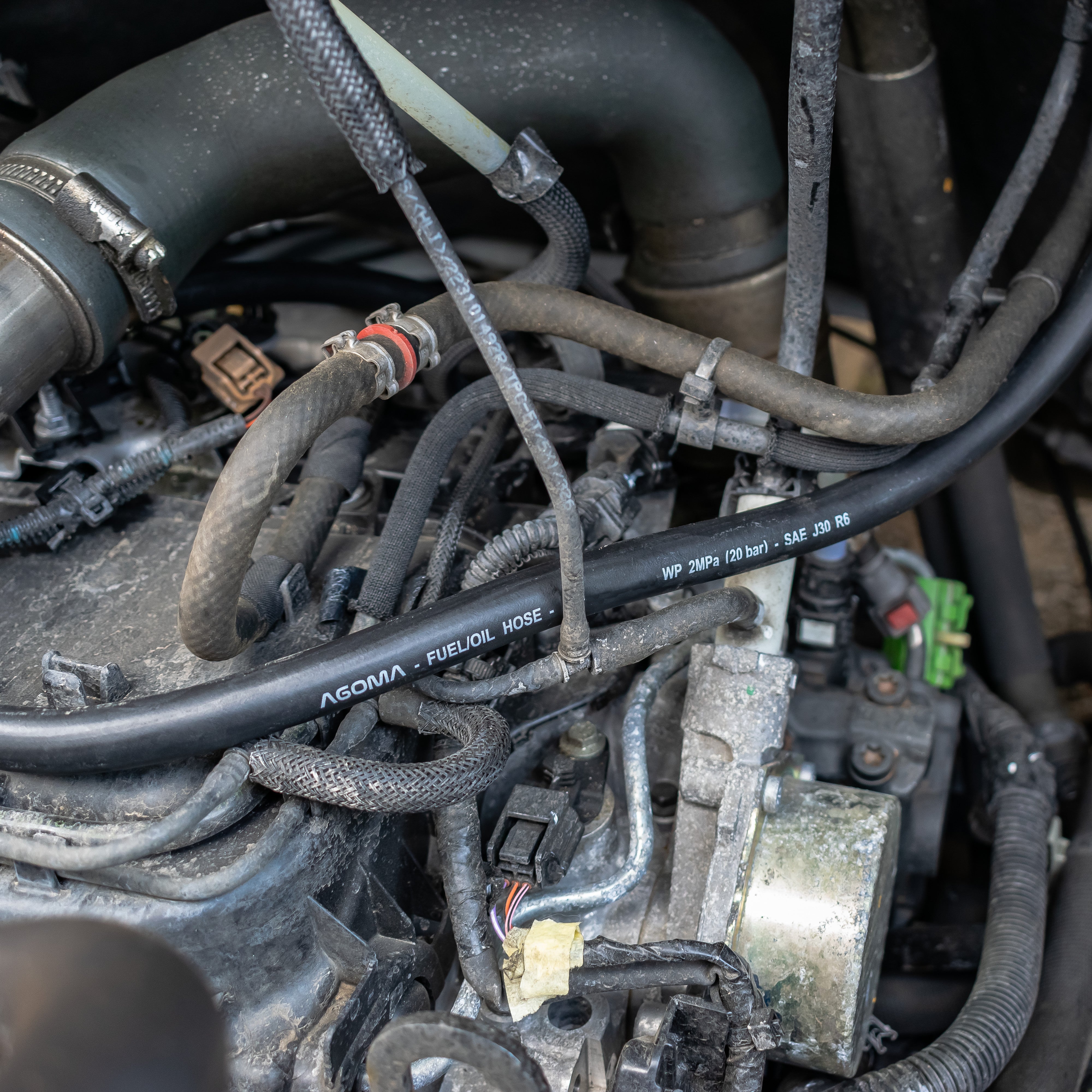 Rubber 18mm Braided Fuel, Oil Hose SAE J30 R6