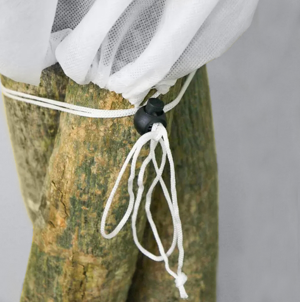 Protective Plant Cover, 50gsm Sack with Cord, Diameter: 45 cm, Size: 0.7m × 1.1 m