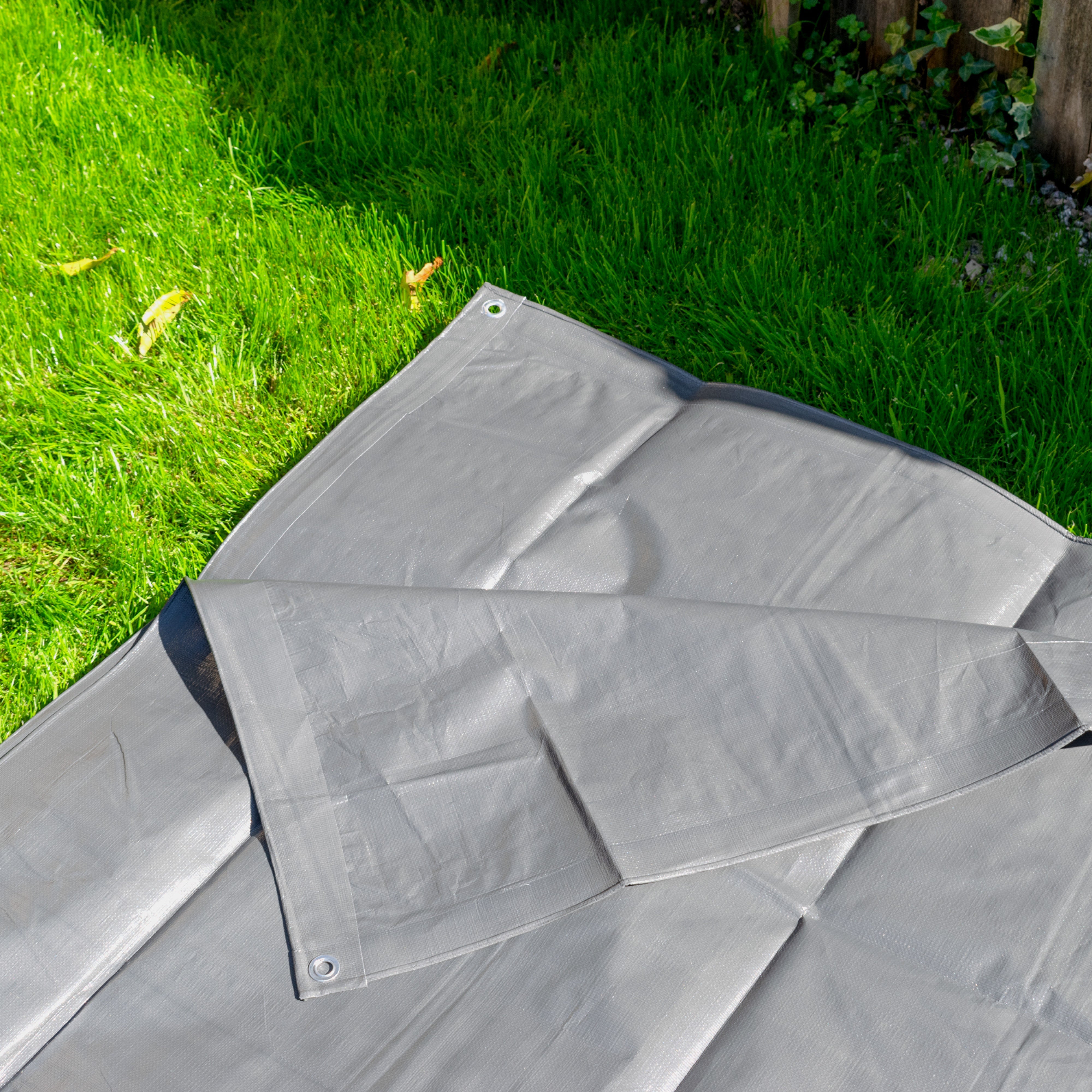 Grey L-Grade Tarpaulin 2m x 4m