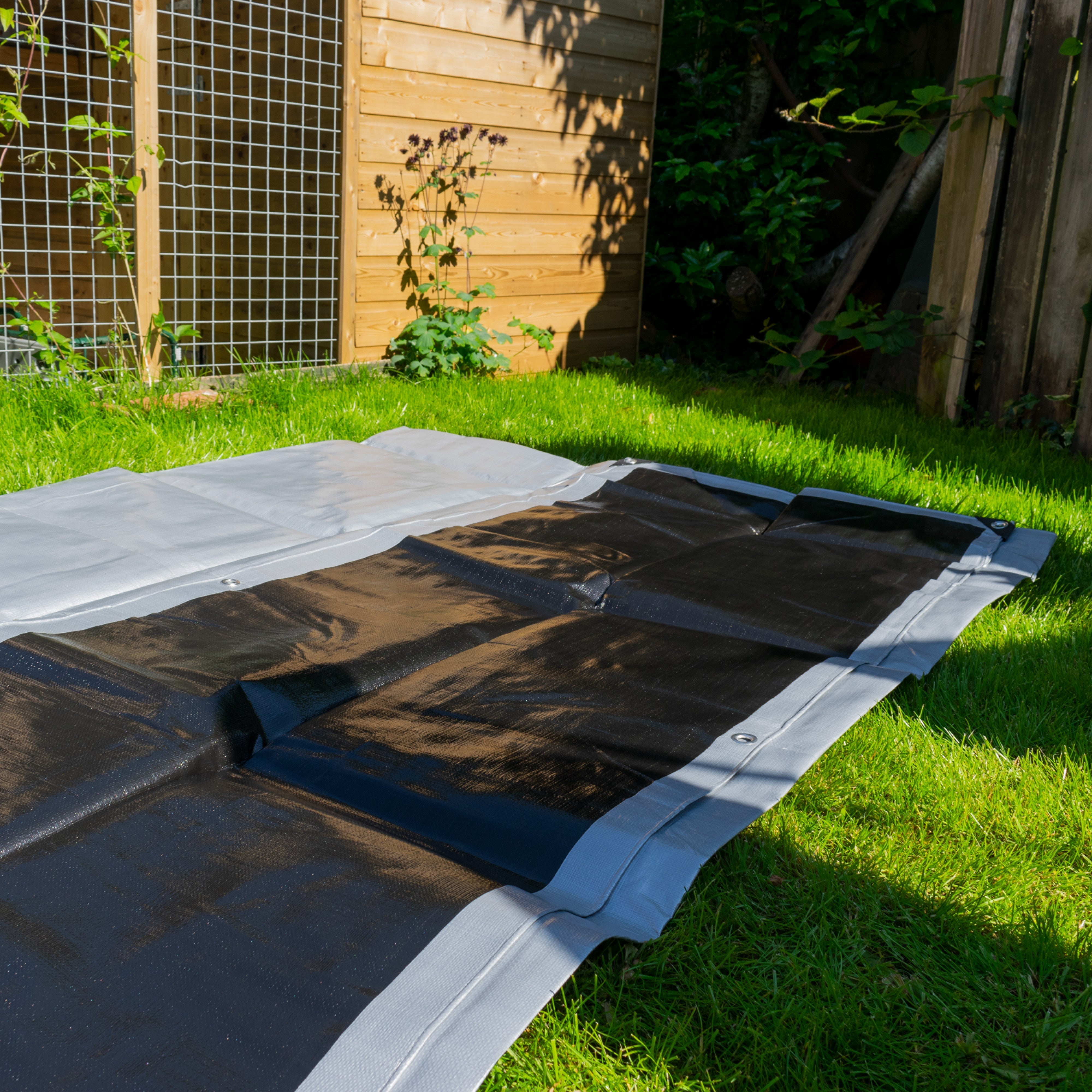 Silver XL-Grade Tarpaulin 2m x 2m