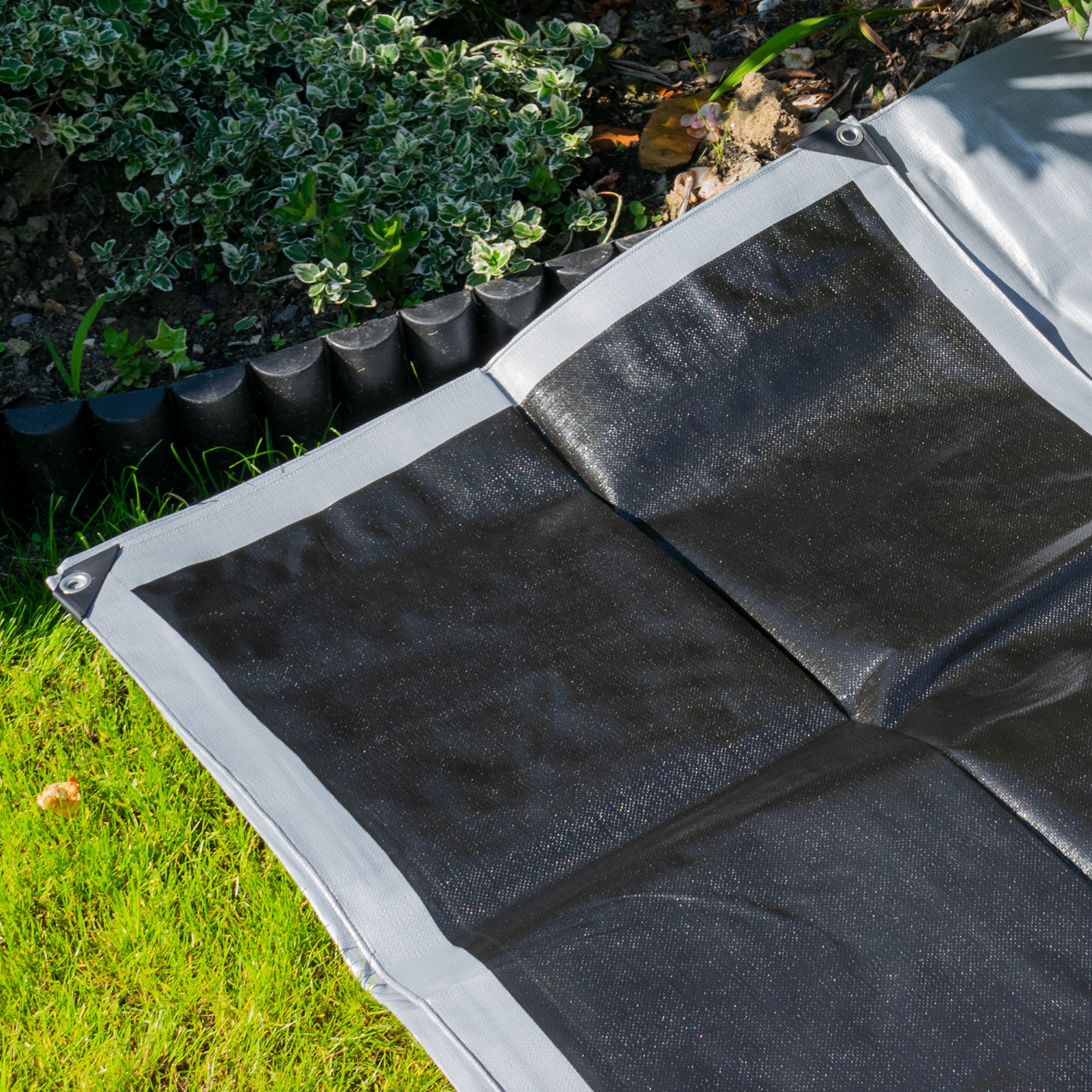 Silver XL-Grade Tarpaulin with 10m of 6mm Bungee Rope and 10 x Slide Type Tarp Clips