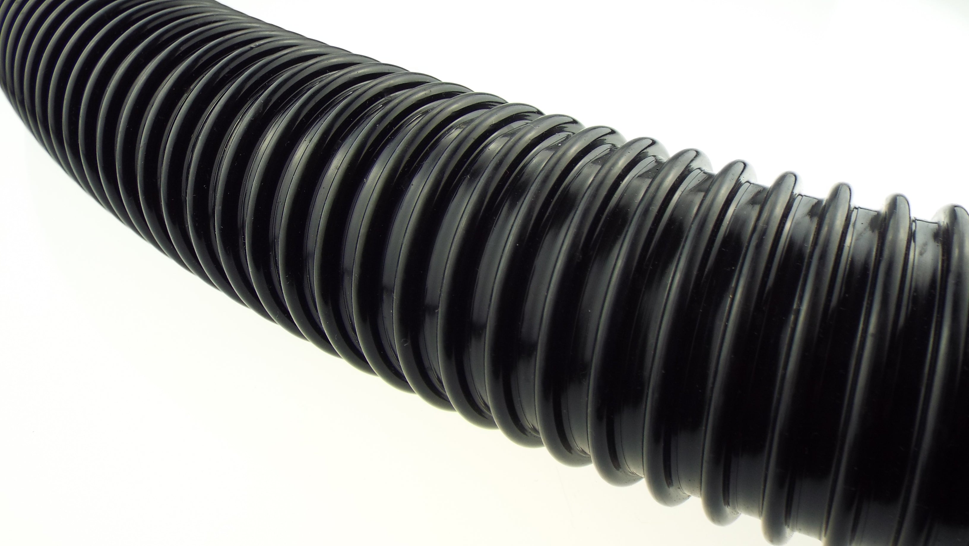 Corrugated Pipe 3/4" (19mm) with 2 x Double Wire Clips Set